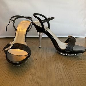 Vintage Black/Glitter Pleaser Heels